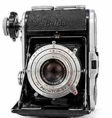 Balda Baldinette folding camera