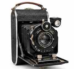 Zeiss Ikon folding camera